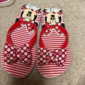 Minnie Mouse flip flops